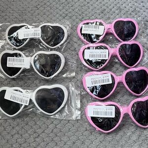 Heart-Shaped Kids Sunglasses - Pink & White